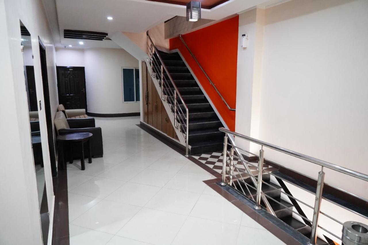 Midtown Hotel Rawalpindi Dış mekan fotoğraf
