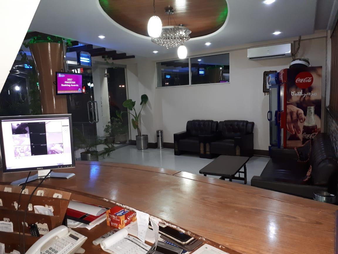 Midtown Hotel Rawalpindi Dış mekan fotoğraf